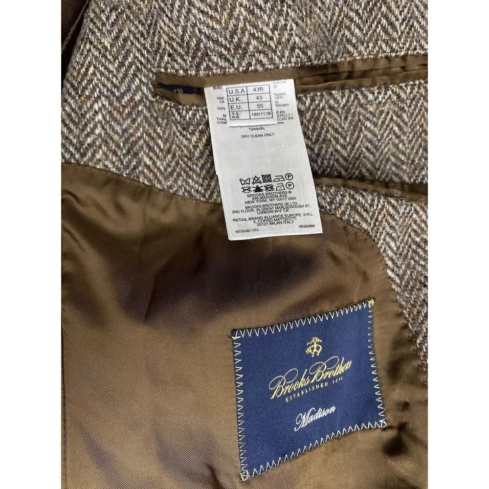 Brooks Brothers Madison X Harris Tweed Herringbone Jacket 43R Brown Wood Buttons